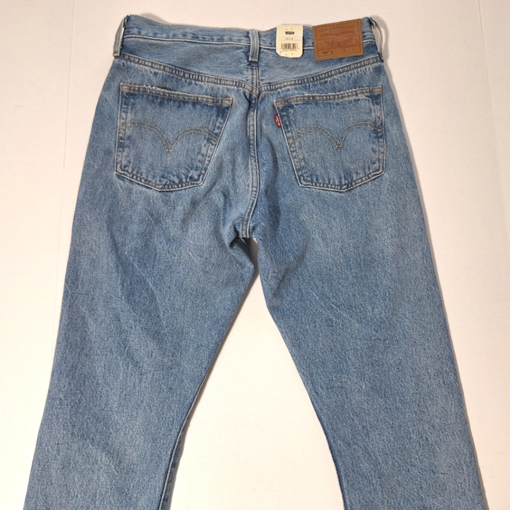 💎NWT Levi's 501 Skinny Distressed Medium Wash Jeans - Picture 12 of 16
